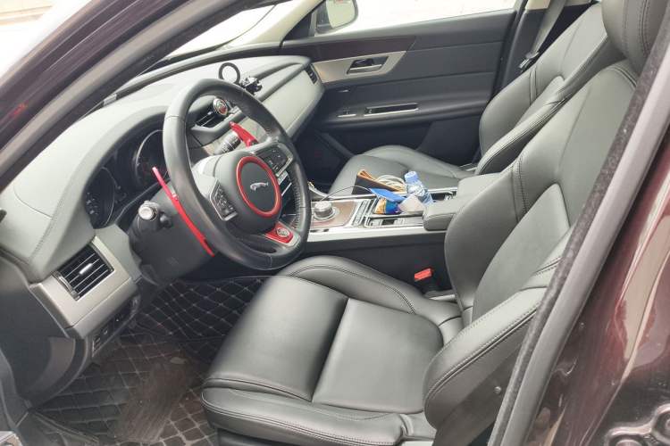 Used Jaguar XFL 2019 XFL 2.0T 200 PS Two-Wheel-Drive Elite Edition Left Front Seat