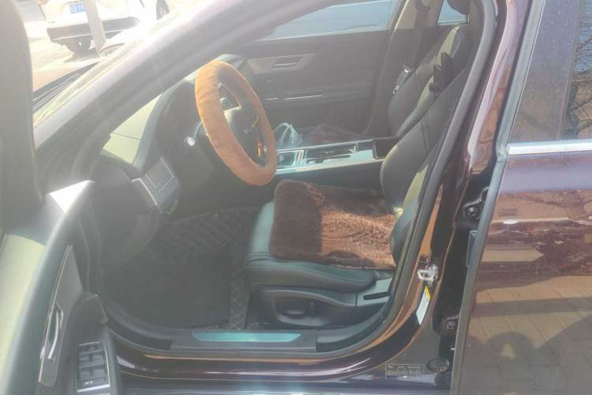 Used Jaguar XFL 2019 XFL 2.0T 200PS Two-Wheel-Drive Luxury Edition Left Front Seat