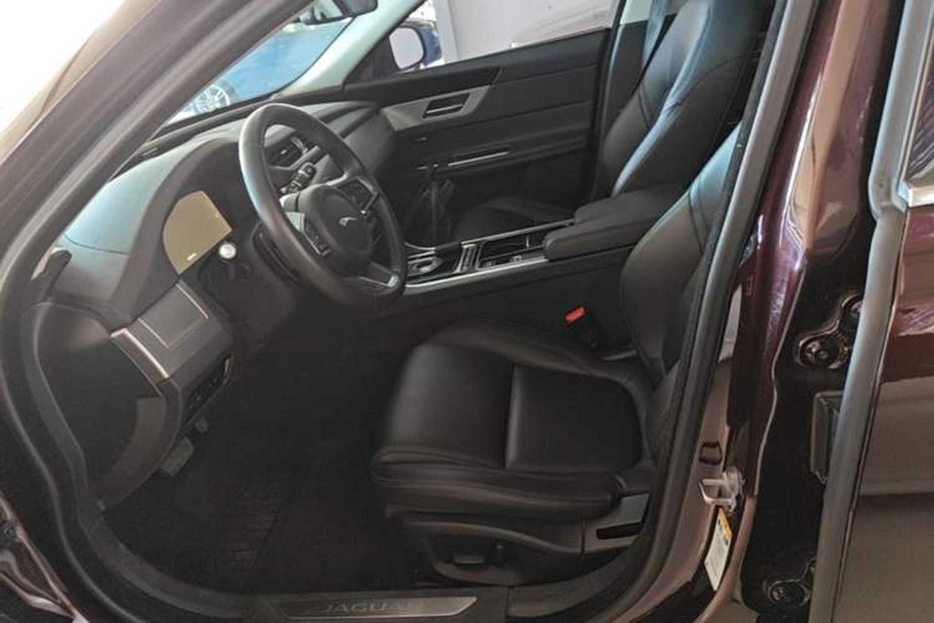 Used Jaguar XFL 2019 XFL 2.0T 200 PS Two-Wheel-Drive Elite Edition Left Front Seat