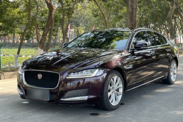 Used Jaguar XFL 2019 XFL 2.0T 250 PS Two-Wheel-Drive Luxury Edition