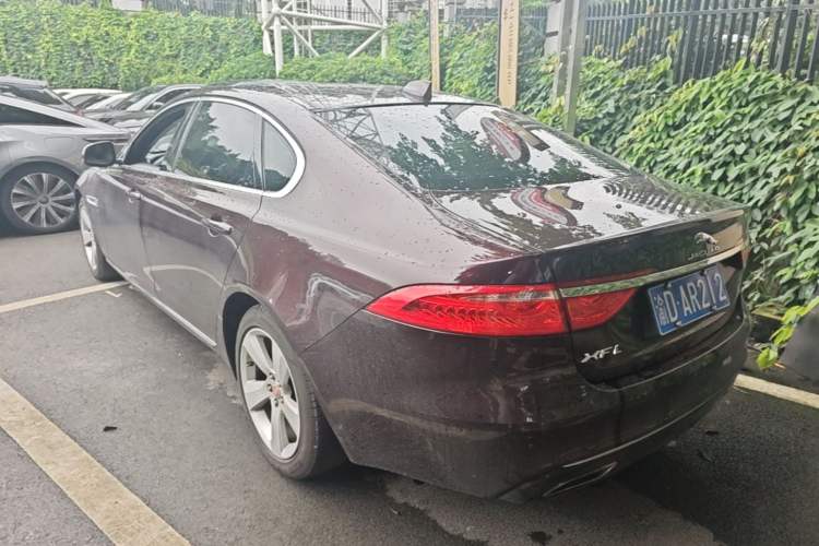 Used Jaguar XFL 2019 XFL 2.0T 200 PS Two-Wheel-Drive Elite Edition Rear Left 45 Deg