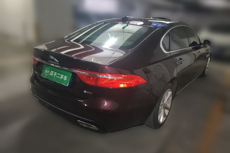 Used Jaguar XFL 2019 XFL 2.0T 250 PS Two-Wheel-Drive Luxury Edition Rear Right 45 Deg