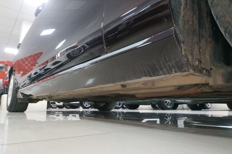 Used Jaguar XFL 2019 XFL 2.0T 200PS Two-Wheel-Drive Luxury Edition Right Side Sill