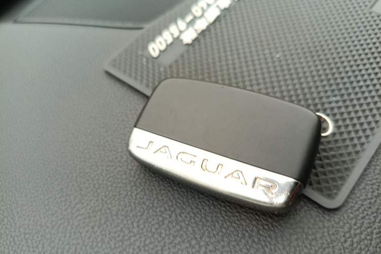 Used Jaguar XFL 2019 XFL 2.0T 250 PS Two-Wheel-Drive Luxury Edition Vehicle Key