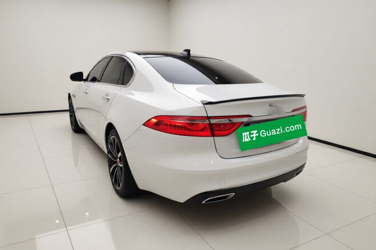 Used Jaguar XFL 2019 XFL 2.0T 250 PS Four-Wheel Drive Luxury Edition Rear Left 45 Deg