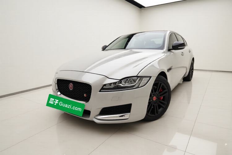 Used Jaguar XFL 2019 XFL 2.0T 250 PS Four-Wheel Drive Luxury Edition Guazi used car, China used car export, Used car for sale, Used  cars, Cheapest cars for sale