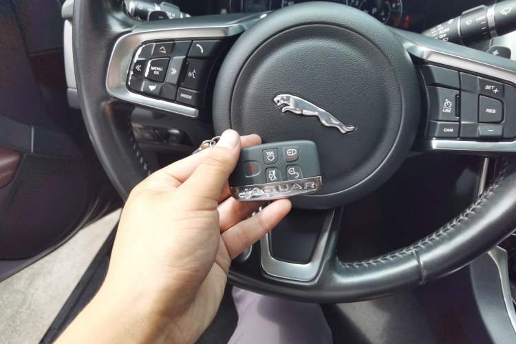 Used Jaguar XFL 2019 XFL 2.0T 250 PS Four-Wheel Drive Luxury Edition Vehicle Key