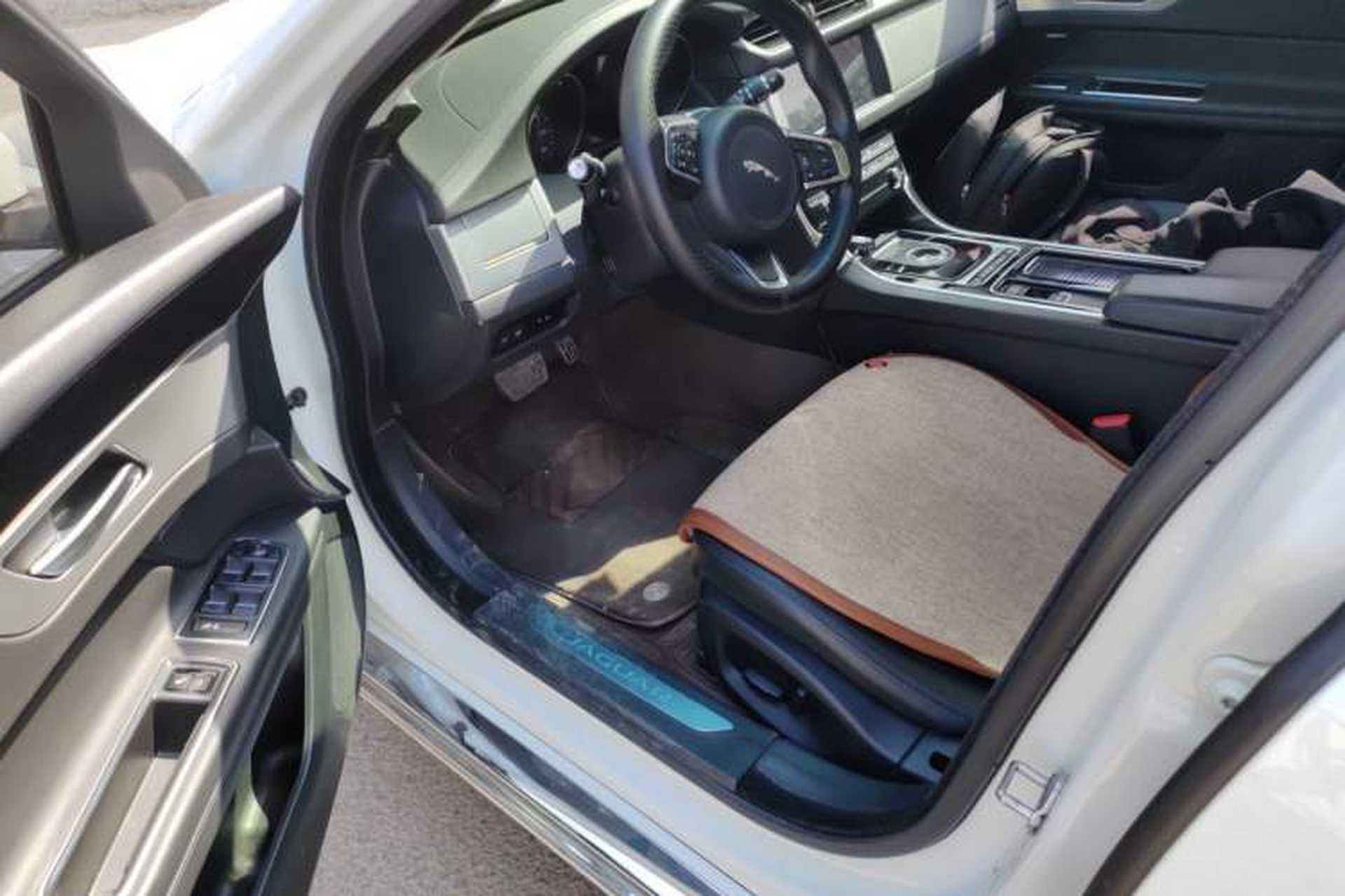 Used Jaguar XFL 2019 XFL 2.0T 200PS Two-Wheel-Drive Luxury Edition Driver Seat