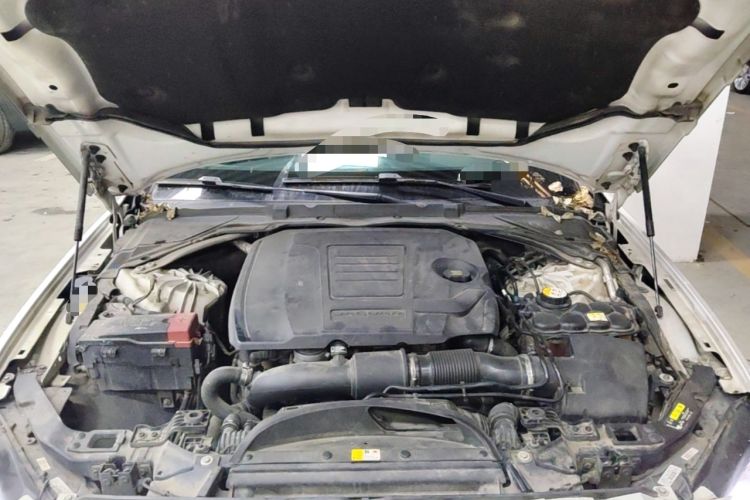 Used Jaguar XFL 2019 XFL 2.0T 250 PS Two-Wheel-Drive Luxury Edition Engine Bay
