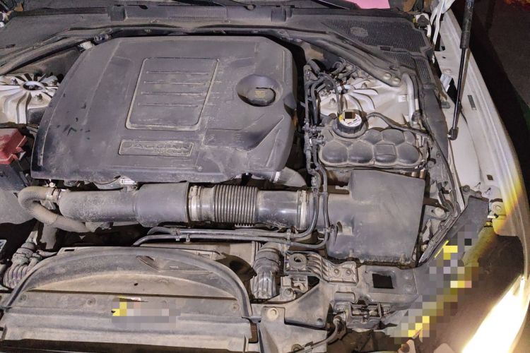 Used Jaguar XFL 2019 XFL 2.0T 200PS Two-Wheel-Drive Luxury Edition Engine Bay Left