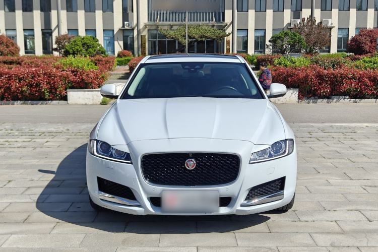 Used Jaguar XFL 2019 XFL 2.0T 200PS Two-Wheel-Drive Luxury Edition Exterior 1