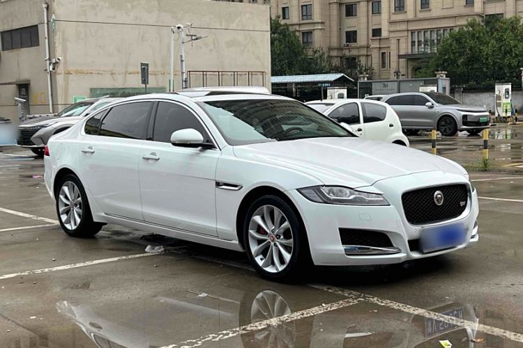 Used Jaguar XFL 2019 XFL 2.0T 250 PS Two-Wheel-Drive Luxury Edition Exterior 2