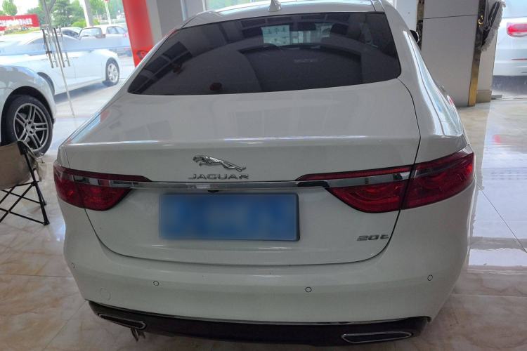 Used Jaguar XFL 2019 XFL 2.0T 200 PS Two-Wheel-Drive Elite Edition Exterior 4