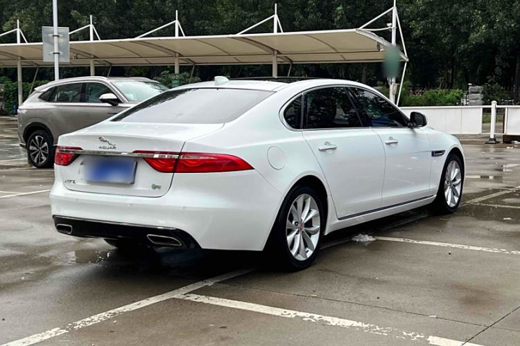 Used Jaguar XFL 2019 XFL 2.0T 250 PS Two-Wheel-Drive Luxury Edition Exterior 5