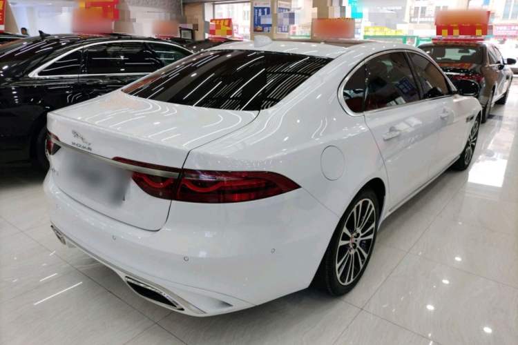 Used Jaguar XFL 2019 XFL 2.0T 250 PS Two-Wheel-Drive Luxury Edition Exterior 5