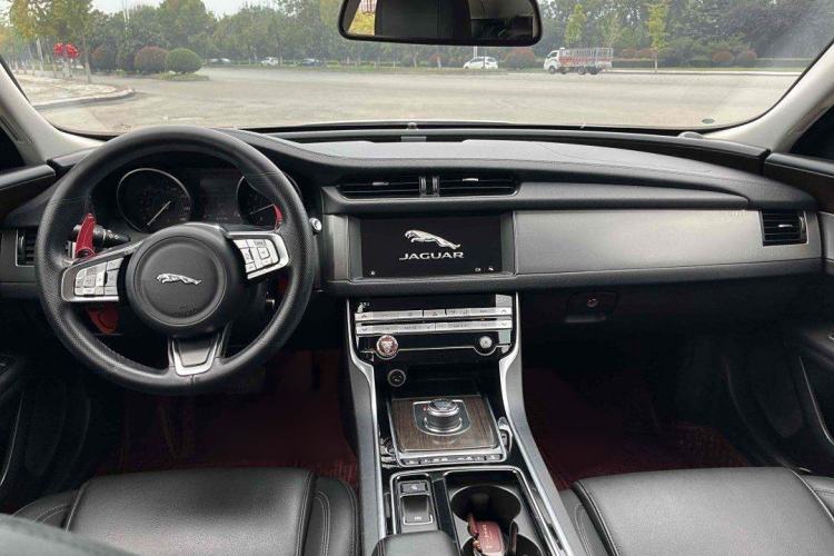Used Jaguar XFL 2019 XFL 2.0T 200 PS Two-Wheel-Drive Elite Edition Exterior 6