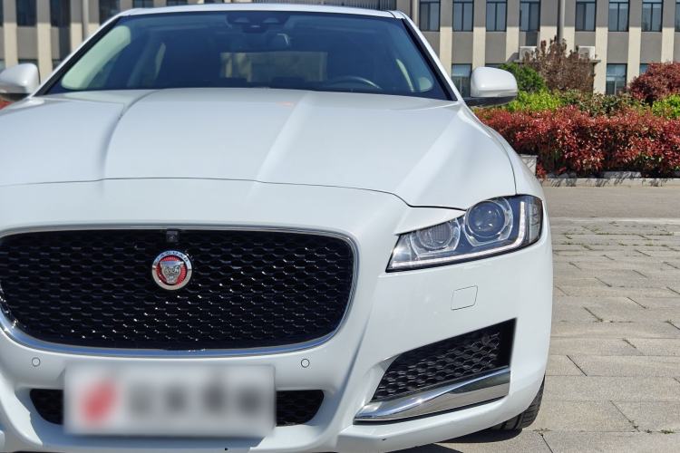 Used Jaguar XFL 2019 XFL 2.0T 200PS Two-Wheel-Drive Luxury Edition Exterior 7