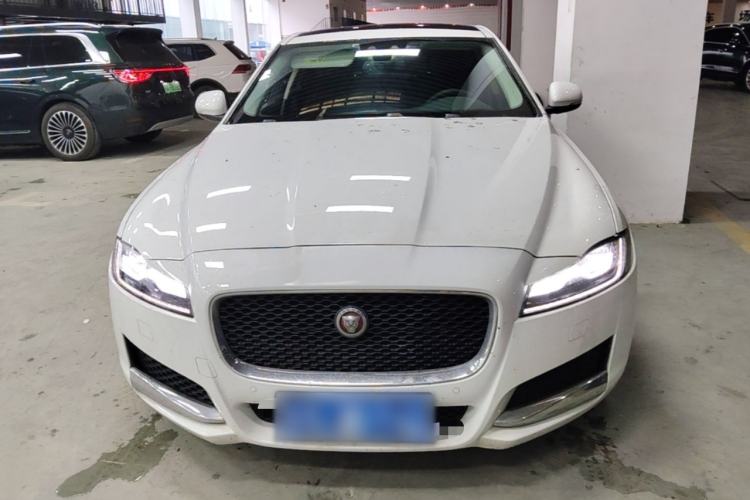 Used Jaguar XFL 2019 XFL 2.0T 250 PS Two-Wheel-Drive Luxury Edition Front