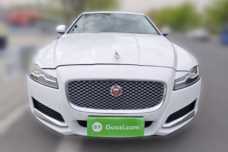 Used Jaguar XFL 2019 XFL 2.0T 250 PS Four-Wheel Drive Luxury Edition Front