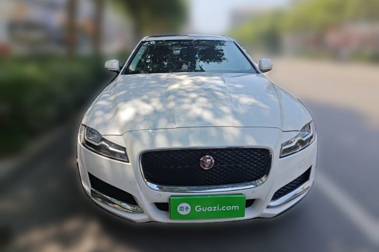 Used Jaguar XFL 2019 XFL 2.0T 250 PS Two-Wheel-Drive Luxury Edition Front