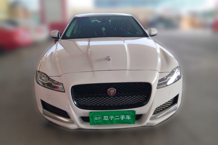 Used Jaguar XFL 2019 XFL 2.0T 250 PS Two-Wheel-Drive Luxury Edition Front