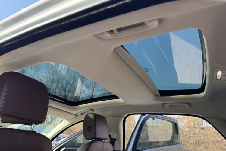 Used Jaguar XFL 2019 XFL 2.0T 250 PS Two-Wheel-Drive Luxury Edition Interior 8
