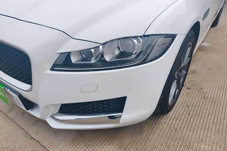 Used Jaguar XFL 2019 XFL 2.0T 200 PS Two-Wheel-Drive Elite Edition Left Front Headlight