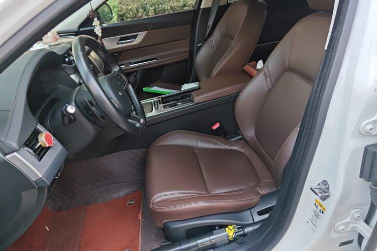 Used Jaguar XFL 2019 XFL 2.0T 250 PS Two-Wheel-Drive Luxury Edition Left Front Seat