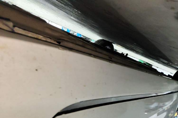 Used Jaguar XFL 2019 XFL 2.0T 250 PS Two-Wheel-Drive Luxury Edition Left Side Sill