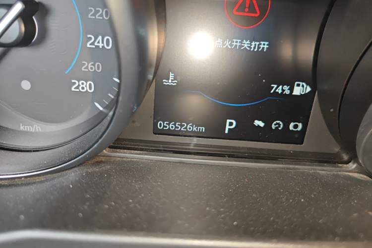 Used Jaguar XFL 2019 XFL 2.0T 200PS Two-Wheel-Drive Luxury Edition Odometer Close Up