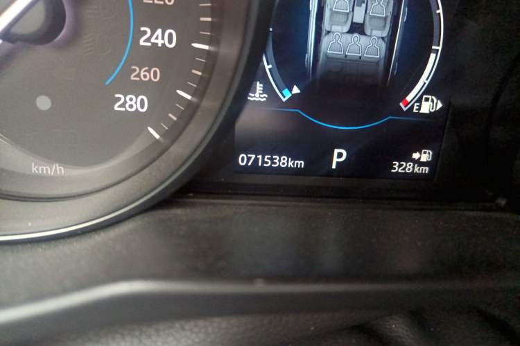 Used Jaguar XFL 2019 XFL 2.0T 200 PS Two-Wheel-Drive Elite Edition Odometer Close Up