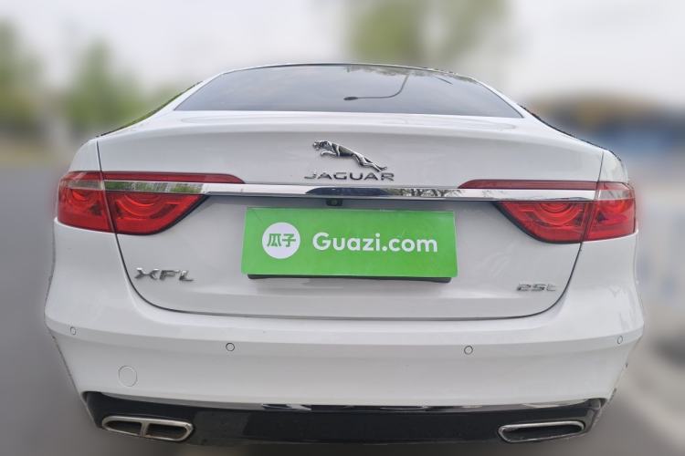 Used Jaguar XFL 2019 XFL 2.0T 250 PS Four-Wheel Drive Luxury Edition Rear