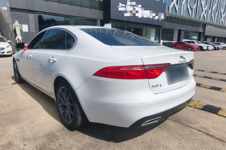 Used Jaguar XFL 2019 XFL 2.0T 200 PS Two-Wheel-Drive Elite Edition Rear Left 45 Deg