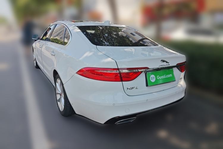 Used Jaguar XFL 2019 XFL 2.0T 250 PS Two-Wheel-Drive Luxury Edition Rear Left 45 Deg