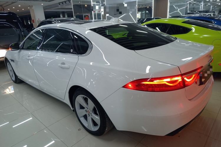 Used Jaguar XFL 2019 XFL 2.0T 200 PS Two-Wheel-Drive Elite Edition Rear Left 45 Deg