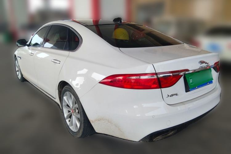 Used Jaguar XFL 2019 XFL 2.0T 250 PS Two-Wheel-Drive Luxury Edition Rear Left 45 Deg