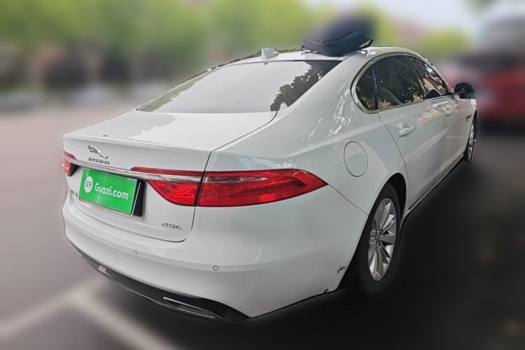 Used Jaguar XFL 2019 XFL 2.0T 200PS Two-Wheel-Drive Luxury Edition Rear Right 45 Deg