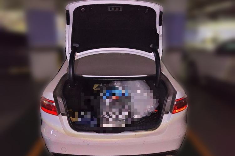 Used Jaguar XFL 2019 XFL 2.0T 200PS Two-Wheel-Drive Luxury Edition Trunk