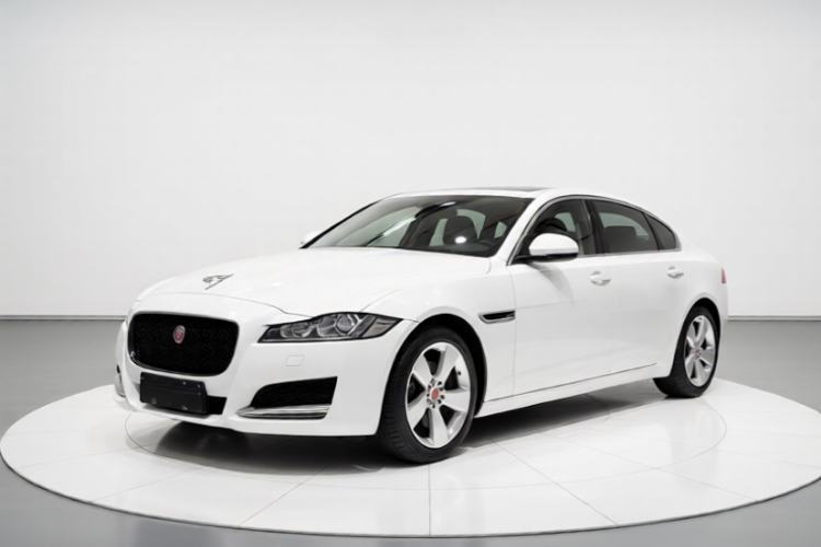 Used Jaguar XFL 2019 XFL 2.0T 200 PS Two-Wheel-Drive Elite Edition Guazi used car, China used car export, Used car for sale, Used  cars, Cheapest cars for sale