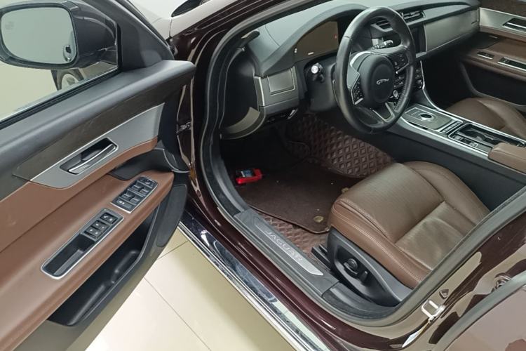 Used Jaguar XFL 2020 XFL 2.0T P250 Four-Wheel Drive Luxury Edition Driver Seat