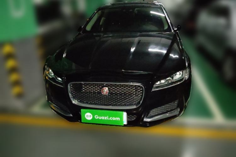 Used Jaguar XFL 2020 XFL 2.0T P250 Four-Wheel Drive Luxury Edition Front