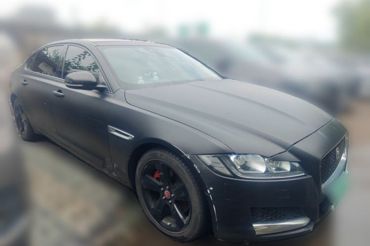 Used Jaguar XFL 2020 XFL 2.0T P200 Two-Wheel-Drive Elite Edition Front Right 45 Deg