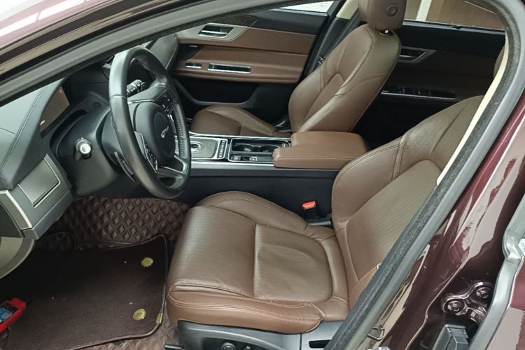 Used Jaguar XFL 2020 XFL 2.0T P250 Four-Wheel Drive Luxury Edition Left Front Seat