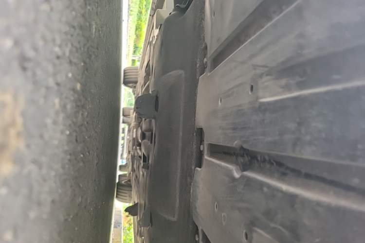 Used Jaguar XFL 2020 XFL 2.0T P200 Two-Wheel-Drive Windflower Edition Chassis Front
