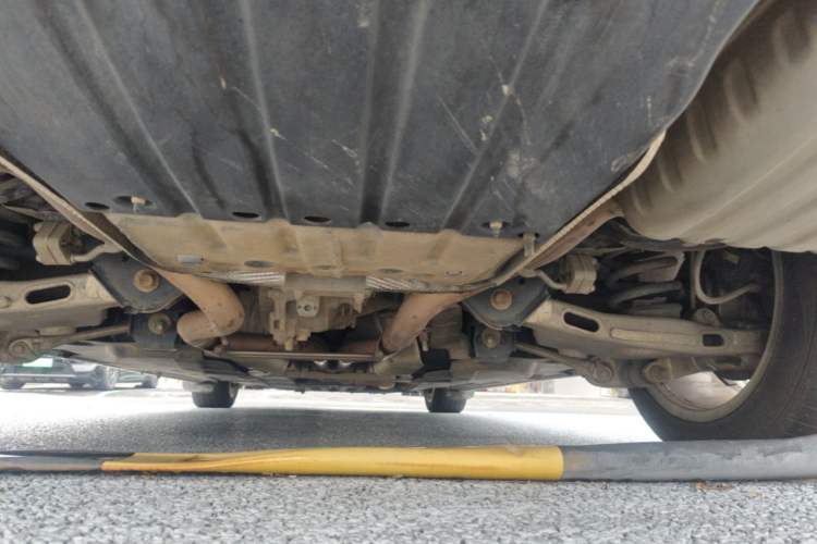 Used Jaguar XFL 2020 XFL 2.0T P200 Two-Wheel-Drive Elite Edition Chassis Rear