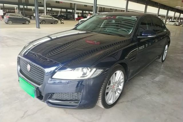Used Jaguar XFL 2020 XFL 2.0T P200 Two-Wheel-Drive Rally Flag Edition