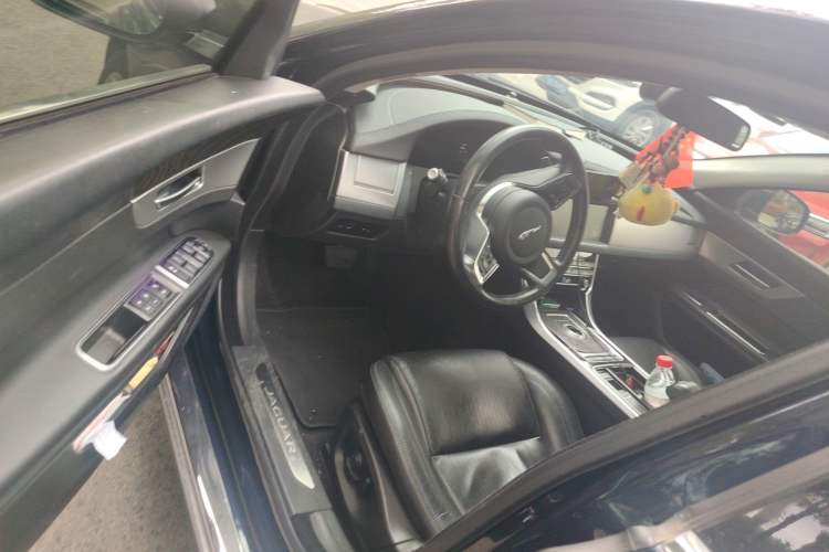 Used Jaguar XFL 2020 XFL 2.0T P250 Four-Wheel Drive Luxury Edition Driver Seat