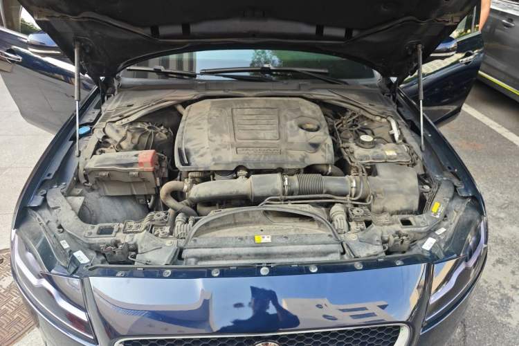 Used Jaguar XFL 2020 XFL 2.0T P250 Four-Wheel Drive Luxury Edition Engine Bay