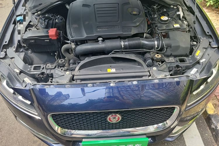 Used Jaguar XFL 2020 XFL 2.0T P200 Two-Wheel-Drive Windflower Edition Engine Bay