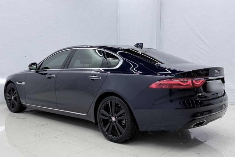 Used Jaguar XFL 2020 XFL 2.0T P250 Four-Wheel Drive Luxury Edition Exterior 3
